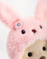 Puffy, le lapin le plus mignon avec un chapeau et une robe rose ! – Image 11